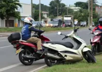 acidente entre motos