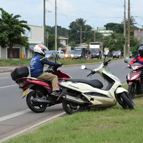 acidente entre motos